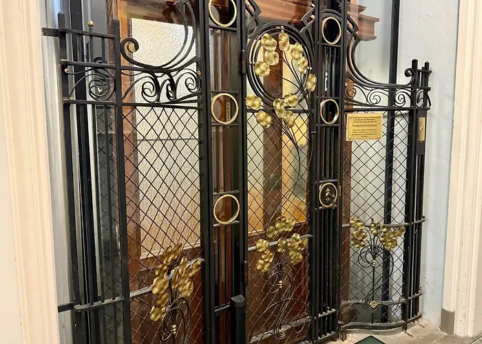 Beauregard - Vue & Montagne, Palace